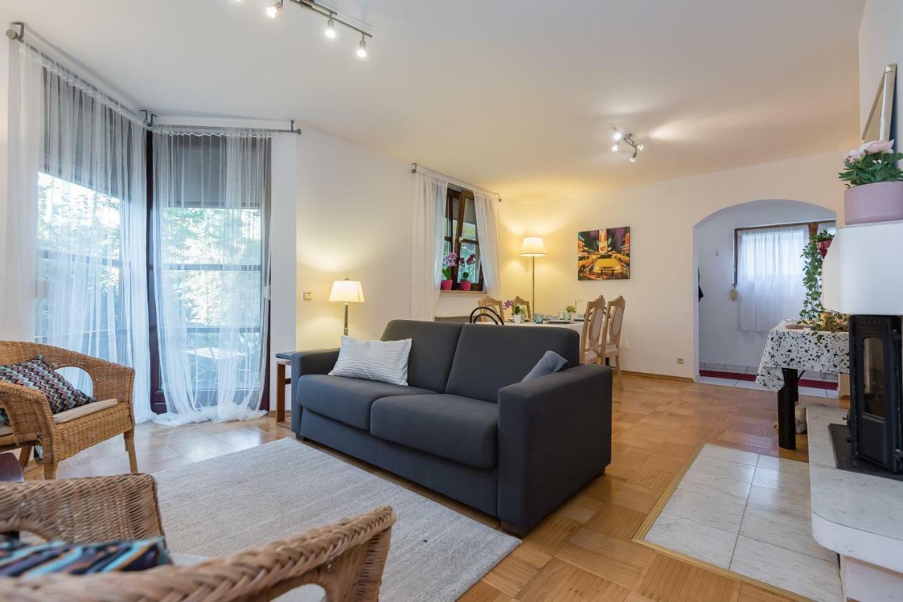 Bed & Breakfast Zeevat Waldperlach München